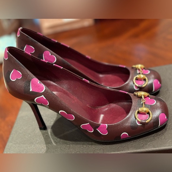 Authentic Gucci bumps sz 37 - Picture 4 of 8